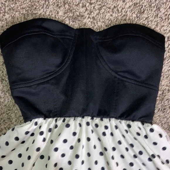 50s Inspired Polkadot Dress - Picture 2 of 4